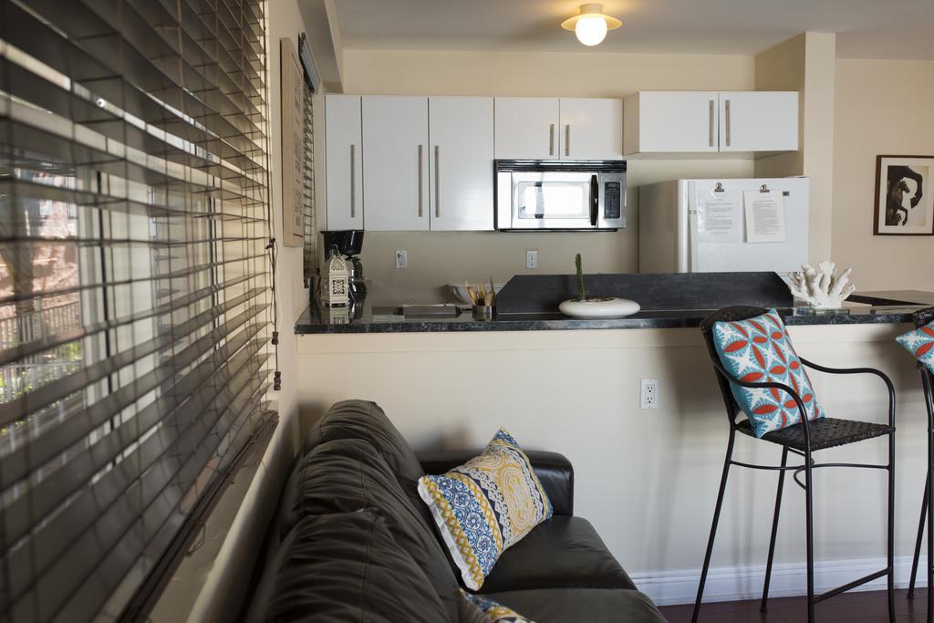 マイアミビーチ 751 Meridian Houseアパートホテル エクステリア 写真