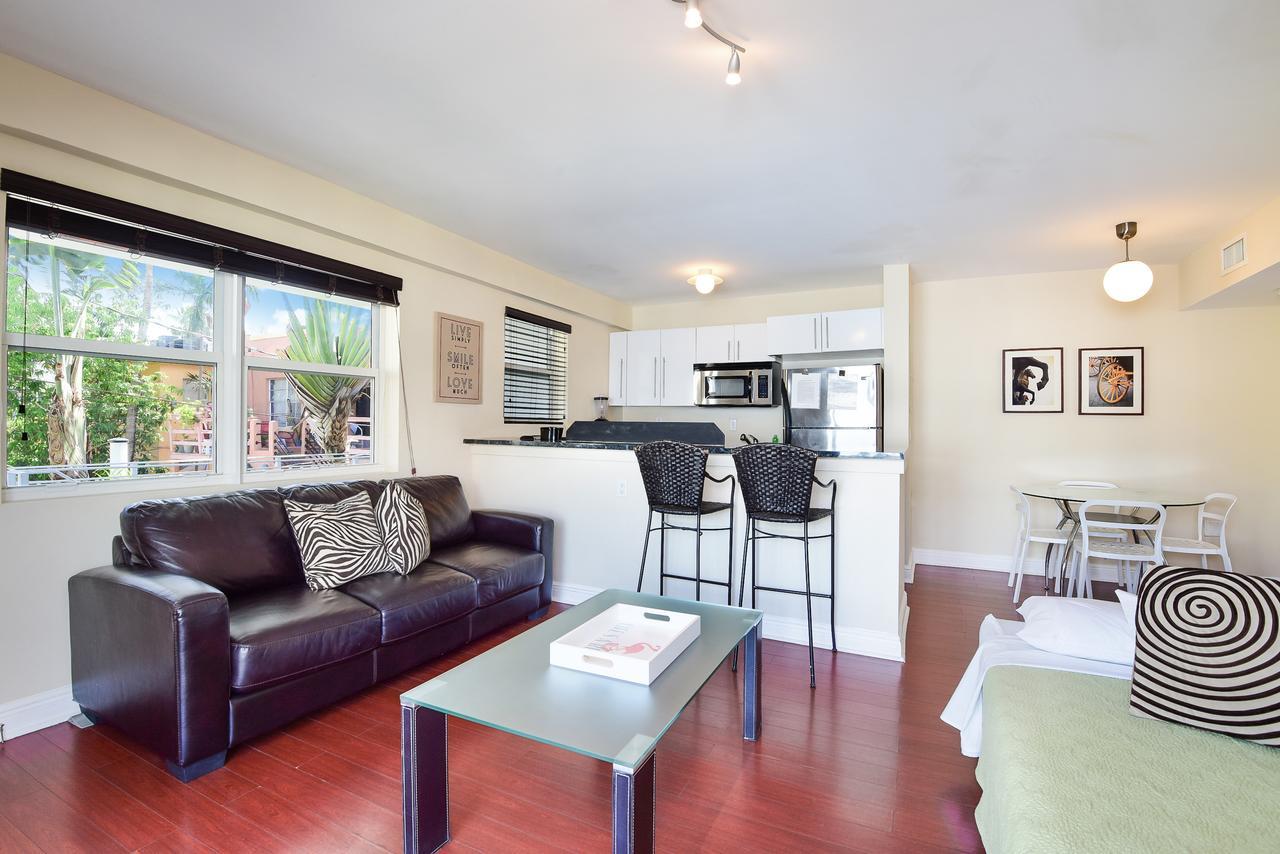 マイアミビーチ 751 Meridian Houseアパートホテル エクステリア 写真
