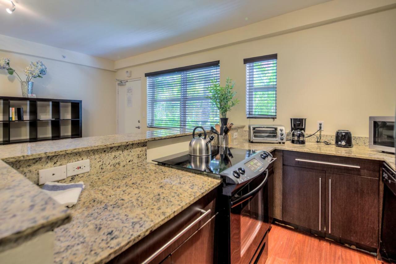 マイアミビーチ 751 Meridian Houseアパートホテル エクステリア 写真